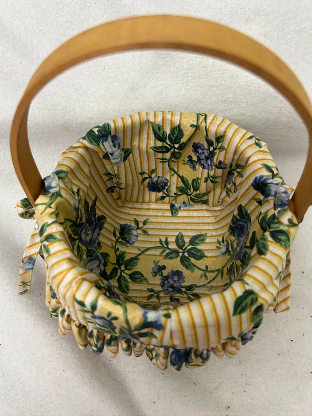 Longaberger 1998 Retired Measuring Basket with Trellis Rose Liner